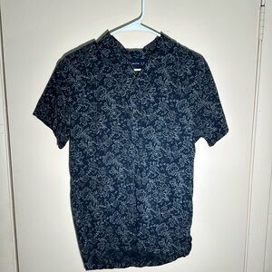 Abercrombie & Fitch Floral Button Up